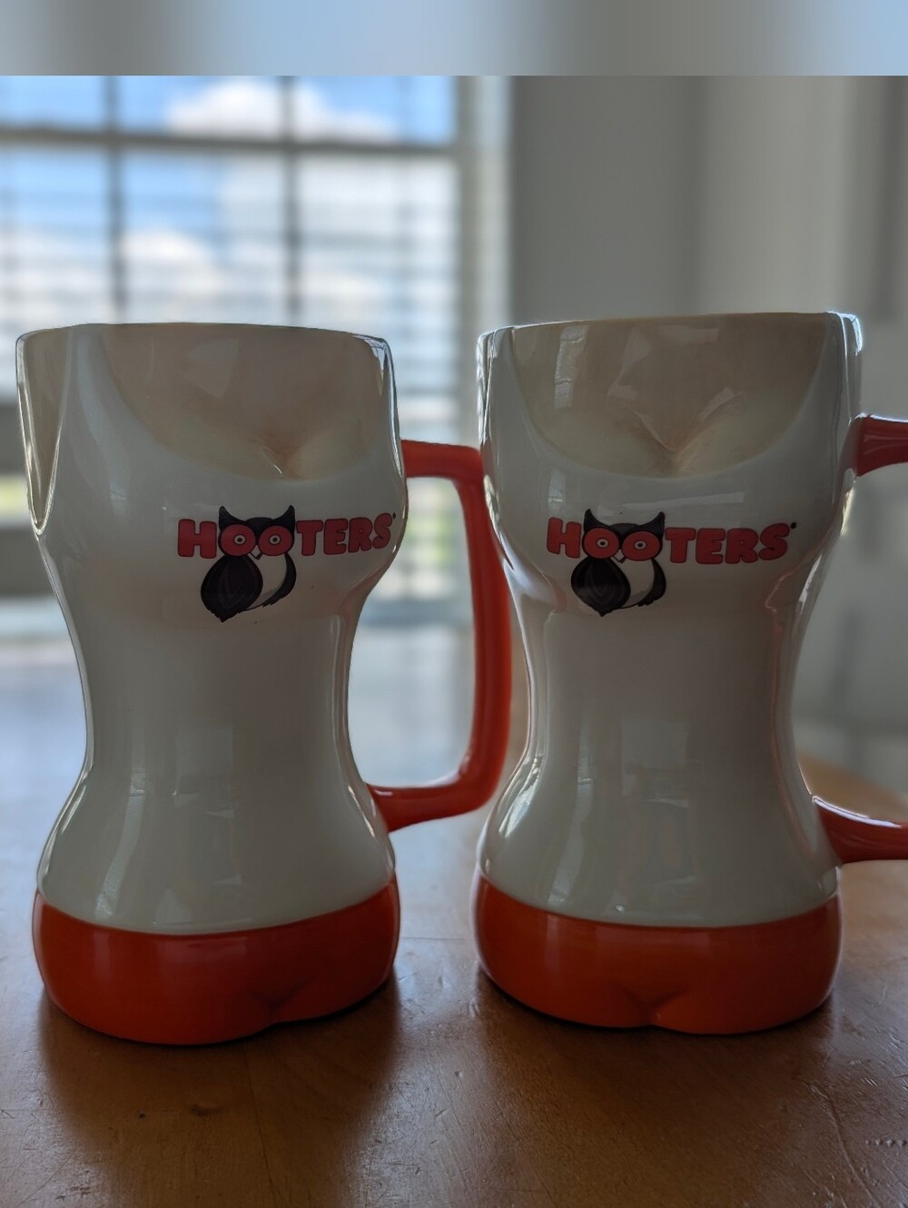 Hooters White Ceramic Bust Mug with Orange Base & Handle (Pair)